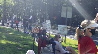 Northridge community demands masks for schools